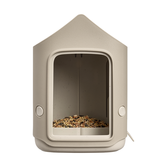 Cosy Bird Feeder 18